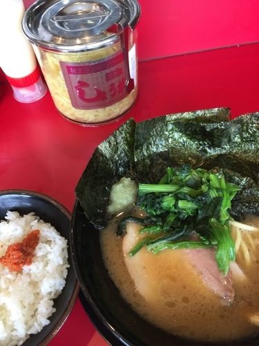 「ラーメンライスバリカタ」@家系ラーメン王道 王道之印の写真