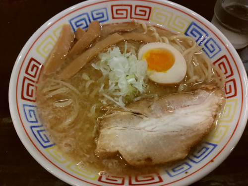 「【ゲリラ限定】背脂味噌らーめん850円+替え玉50円」@づゅる麺 池田の写真