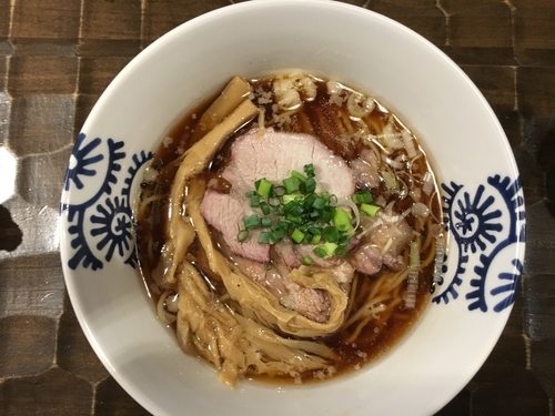 「特級醤油そば」@特級鶏蕎麦 龍介の写真