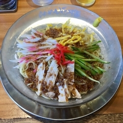 冷やし中華そば 彩夏 740円