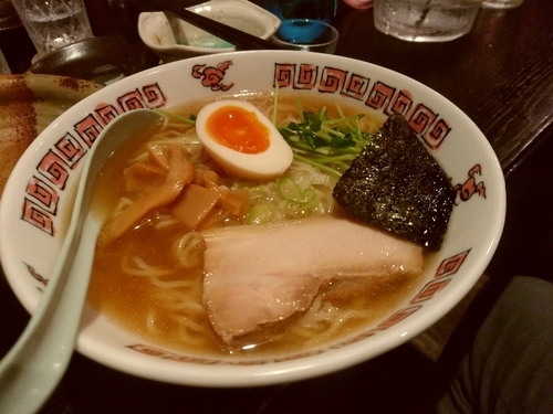 「支那そば(並盛・130g)700円」@居酒屋 遊膳 美花月の写真