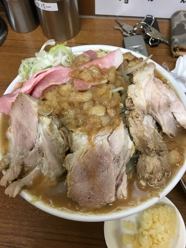 「ラーメン小＋豚増し」@ラーメンの店 どでん 北浦和店の写真