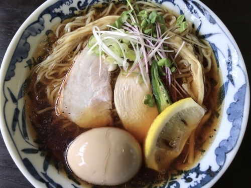 「限定：水出し煮干しの冷やしラーメン780円+味玉100円」@中華そば 極宇の写真
