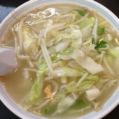 三吉屋 信濃町店の画像