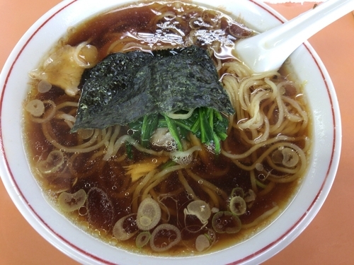 「青島ラーメン750円」@青島食堂 宮内駅前店の写真