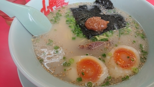 「朝ラーメン(450円)+味たま(110円)」@ラーメン山岡家 千葉鎌ヶ谷店の写真