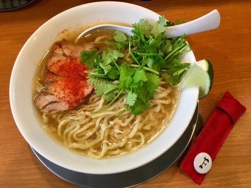 「R-20テキーラら〜めん」@麺や 河野の写真