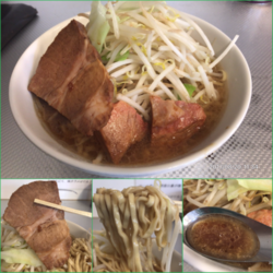 ラーメン(中)￥７８０