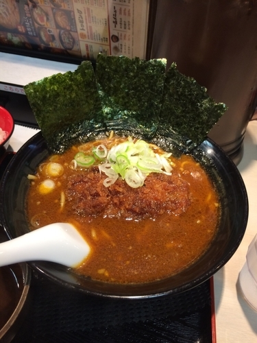 「タレかつカレーラーメン」@麺屋ここいち うまこくカレーらーめん 秋葉原店の写真