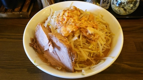 「ラーメン(300g・野菜マシ油マシ)」@高木のぶぅの写真
