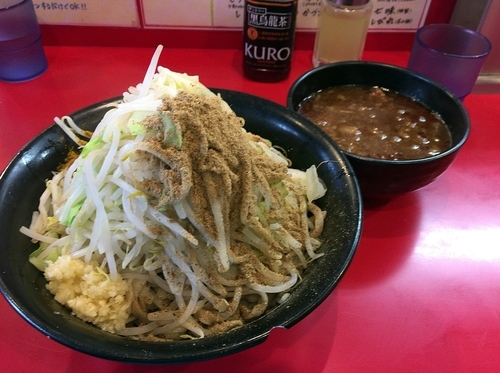 「辛いつけ麺300 1.5辛（830円）カレー（50円）」@麺屋 桐龍の写真
