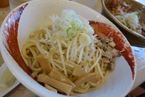 「塩油そば平打ち麺500円」@めん処 麒麟児 KIRINJIの写真
