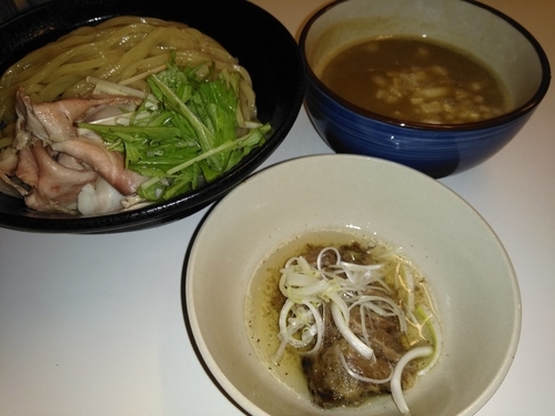 「(夏季限定)煮干しつけ麺¥800+(当日限定)ゆでたん¥10」@濃厚道場 幸手本部の写真