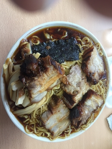 「ラーメン大」@梅乃家の写真