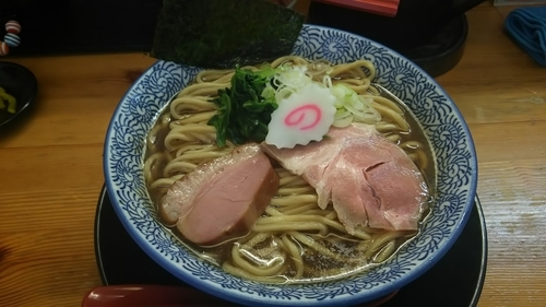 「醤油そば(大盛り)」@麺匠 而今の写真