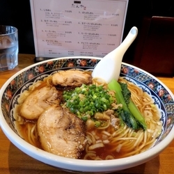 だーろーめん（900円）