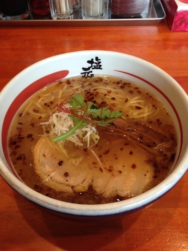 「天然塩らーめん」@東近江 塩元帥の写真