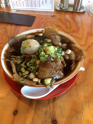 「特製中華そば」@中華そば 八平の写真