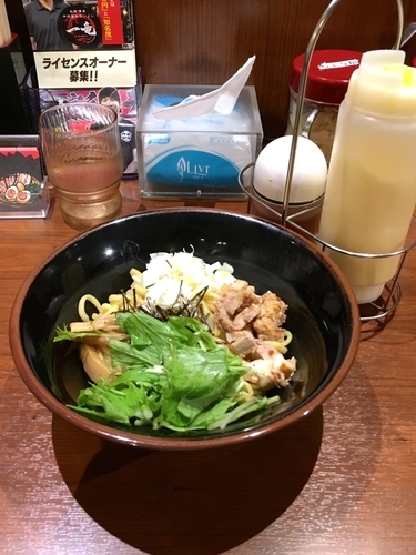 「油そば（サマーフェス企画でワンコイン！）」@横浜家系ラーメン 壱角家 三鷹店の写真