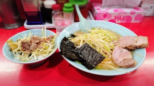「かいざんラーメン+ネギ丼」@かいざん 西船橋店の写真