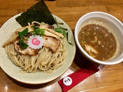 「濃厚煮干つけ麺 大」@馳走麺 狸穴の写真