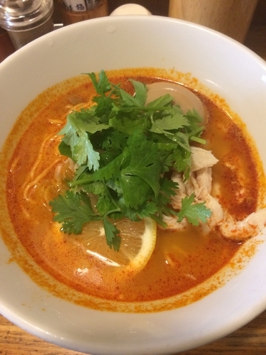 「味玉トムヤムクン(期間限定)」@煮干しそば 虎愼の写真