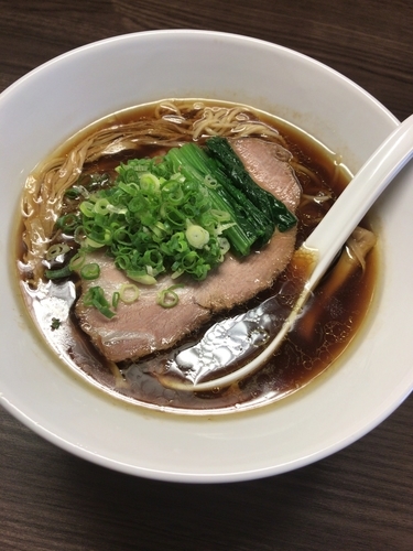 「醤油そば 750円」@花笑み中華そば かれんの写真