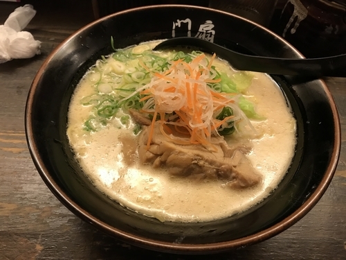 「鶏ラーメン」@鶏がららーめん 門扇 木屋町店の写真