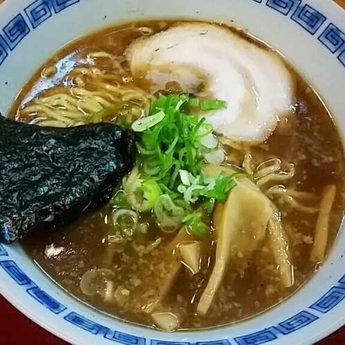「煮干しラーメン　580円」@麺'sクラブ らーめん 将 玉里店の写真