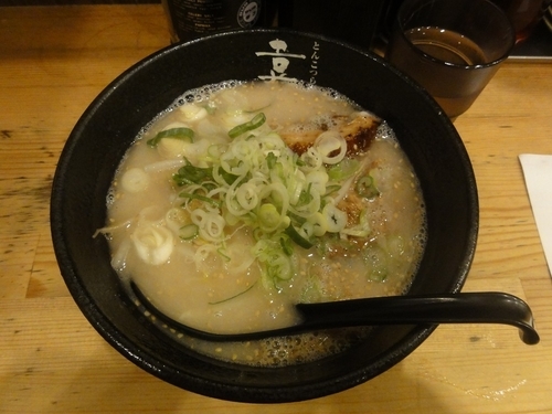 「特製とんこつらぁ麺」@とんこつらぁ麺 嘉晴の写真