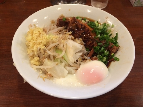 「メガ角煮まぜそば（限定）」@メガガンジャの写真