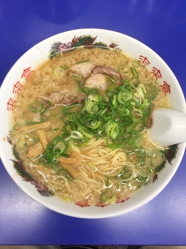 「こってりラーメン（唐辛子抜き）」@来来亭 山口湯田店の写真