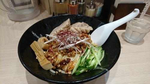 「冷やし汁無し担々麺￥850」@頑者製麺所 エキア成増店の写真