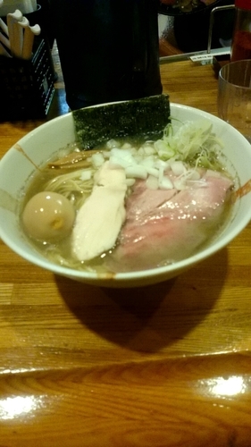 「煮干しラーメン(大)+味玉」@麺屋 ひな多の写真