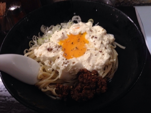 「冷やしマーボーナーラ」@づゅる麺 池田の写真