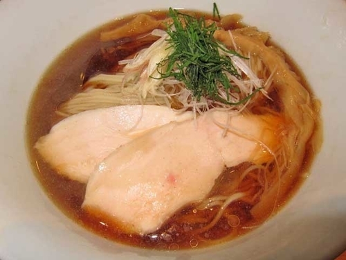 「冷しラーメン　750円」@ラーメン屋 トイ・ボックスの写真