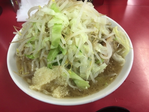 「小ラーメン 麺320g ヤサイニンニク」@ラーメン二郎 茨城守谷店の写真