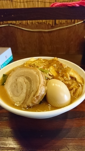 「ファイヤー味噌タンメン＋チャーシュー＋半ライス」@旨辛タンメン ファイヤーマウンテンの写真