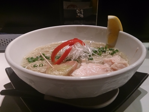 「長州黒かしわとメロンの冷やしそば(塩)」@中華そば 金色不如帰 覇の写真