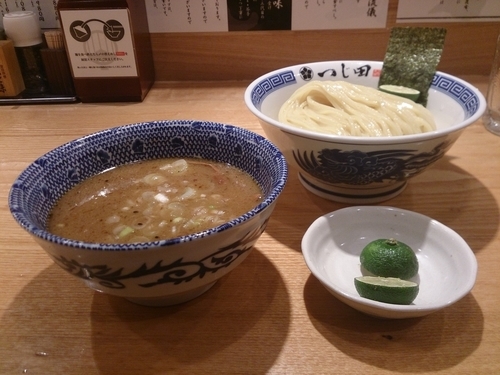 「濃厚つけ麺+すだち」@つじ田 日本橋八重洲店の写真