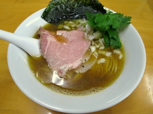 「煮干そば 黒 ８００円」@と多゛食堂の写真