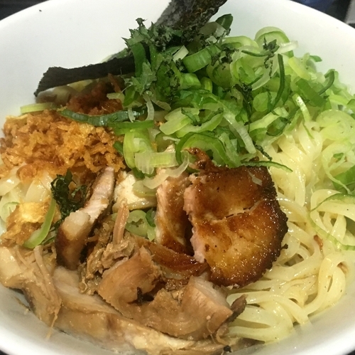 「冷やし塩油そば」@塩そば 桑ばらの写真