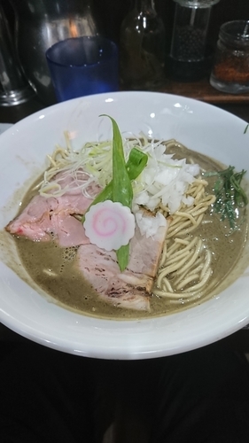 「濃厚煮干し」@中華そば いづるの写真