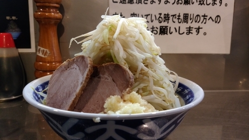 「つけ麺（熱盛り 野菜マシ ニンニク 脂少なめ ）780円」@ラーメン大 下高井戸店の写真
