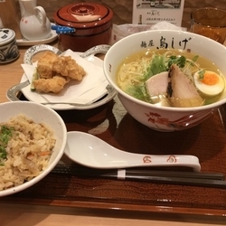 金 鳥そば 塩 Cセット 1230円