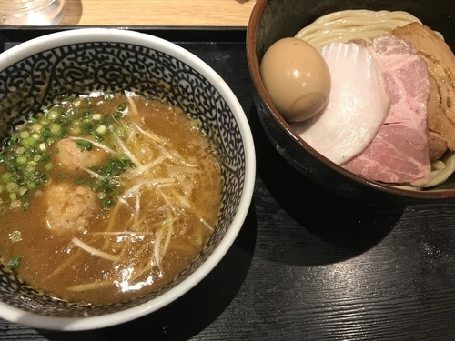 「特製濃厚魚介つけ麺」@麺屋 一燈の写真