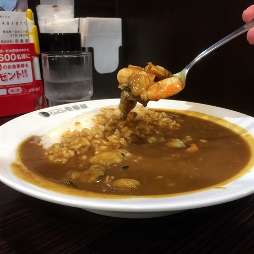 「エビあさりカレー＋追加カレーソース」@カレーハウスCoCo壱番屋 小田急祖師ヶ谷大蔵駅前店の写真