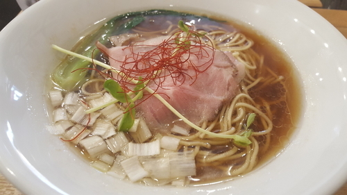 「醤油そば」@麺's キッチン RIRIの写真