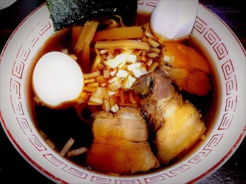 「らーめん￥580+ゆでたまご￥50」@ら〜めん 日可里の写真