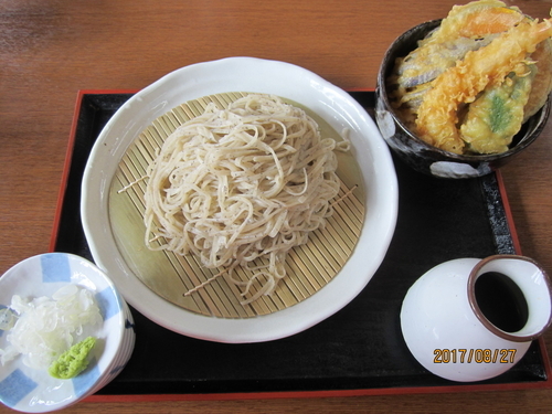 「ランチメニュー　斜里セット９９０円」@そば処 斜里 伊勢崎店の写真